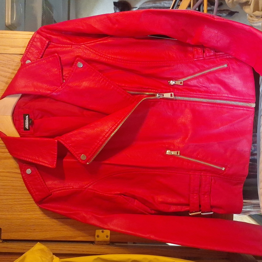 New with tags RED Project Runway motorcycle style jacket L